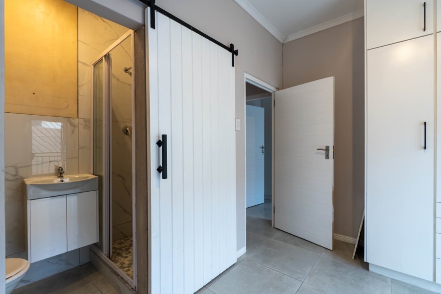 To Let 2 Bedroom Property for Rent in Groenvlei Western Cape